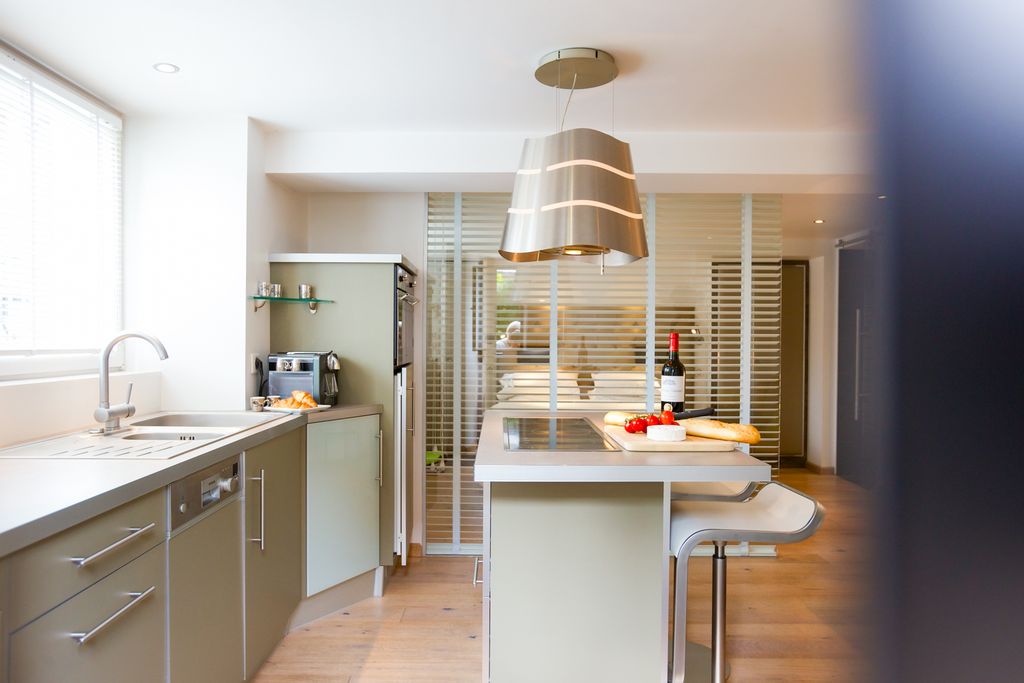 La Maison du Village Apt 1 LM OliversTravels 1