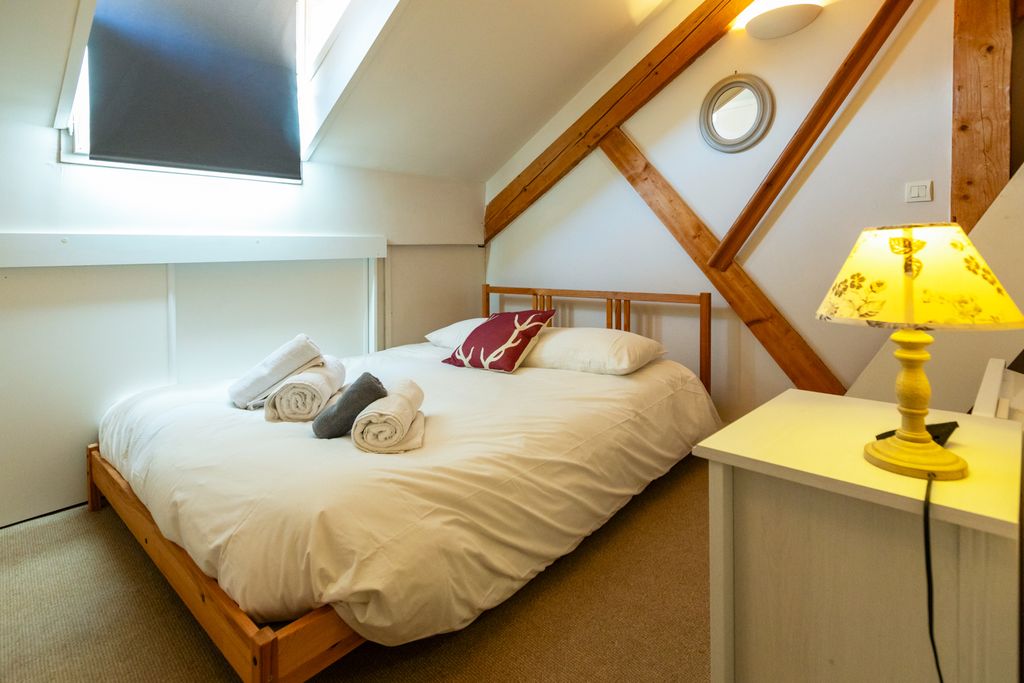 La Maison du Village Apt 3 LM OliversTravels 5