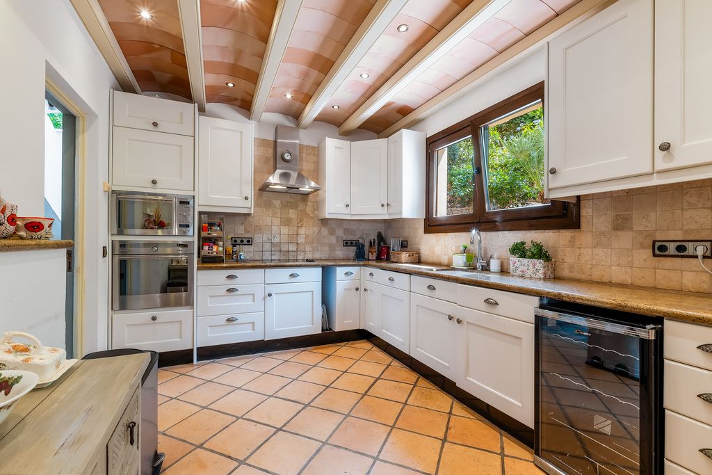 Villa Sirviola Mallorca Olivers Travels 5