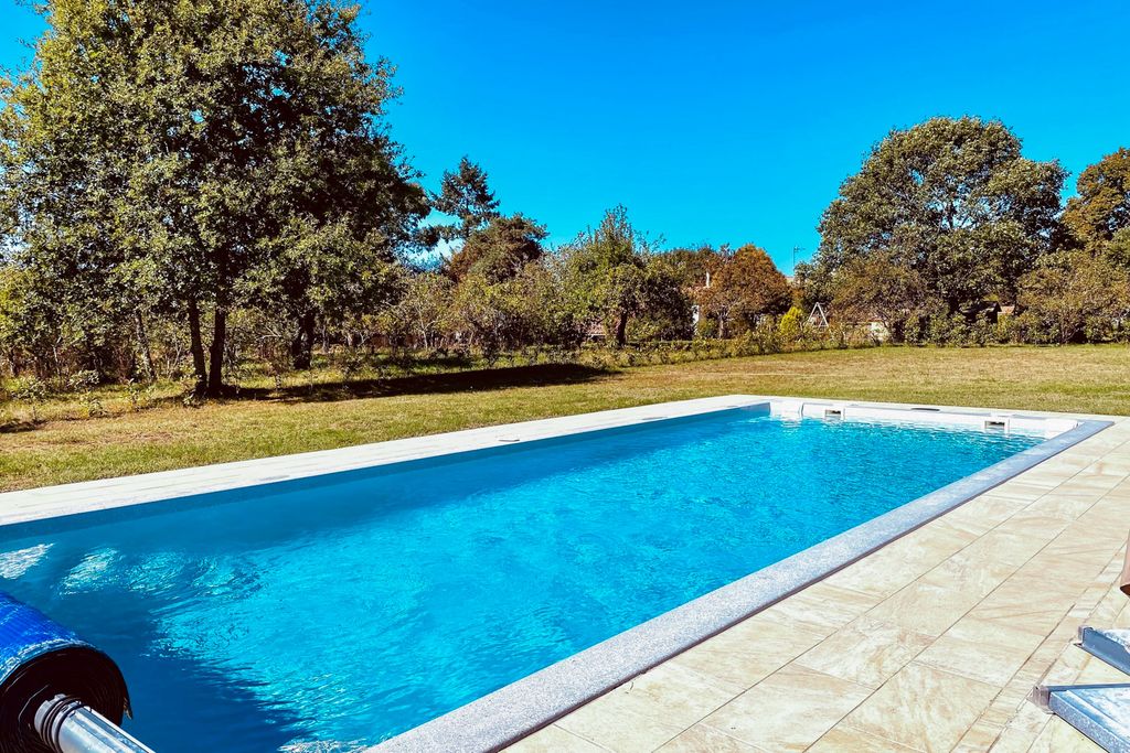 Monpazier Cottages Dordogne PF OliversTravels 2