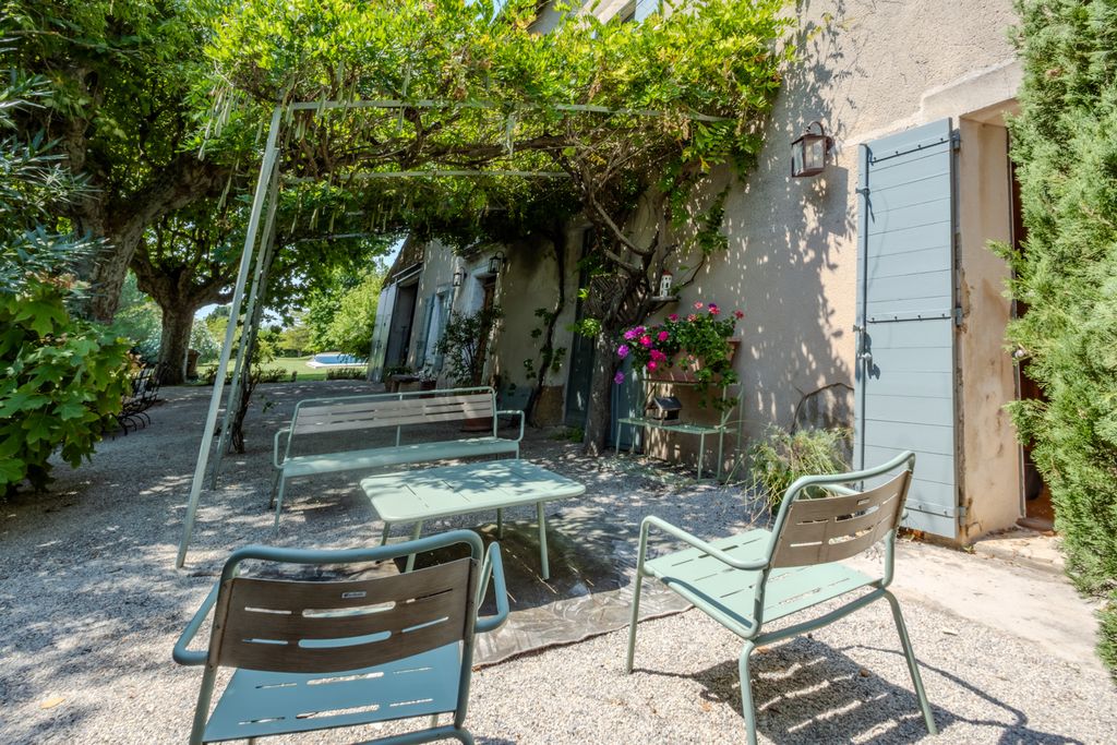 Le Maison de Pernes Avignon PF OliversTravels 1