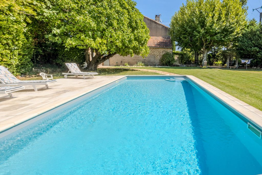 La Maison de Pernes Avignon Olivers Travels 1