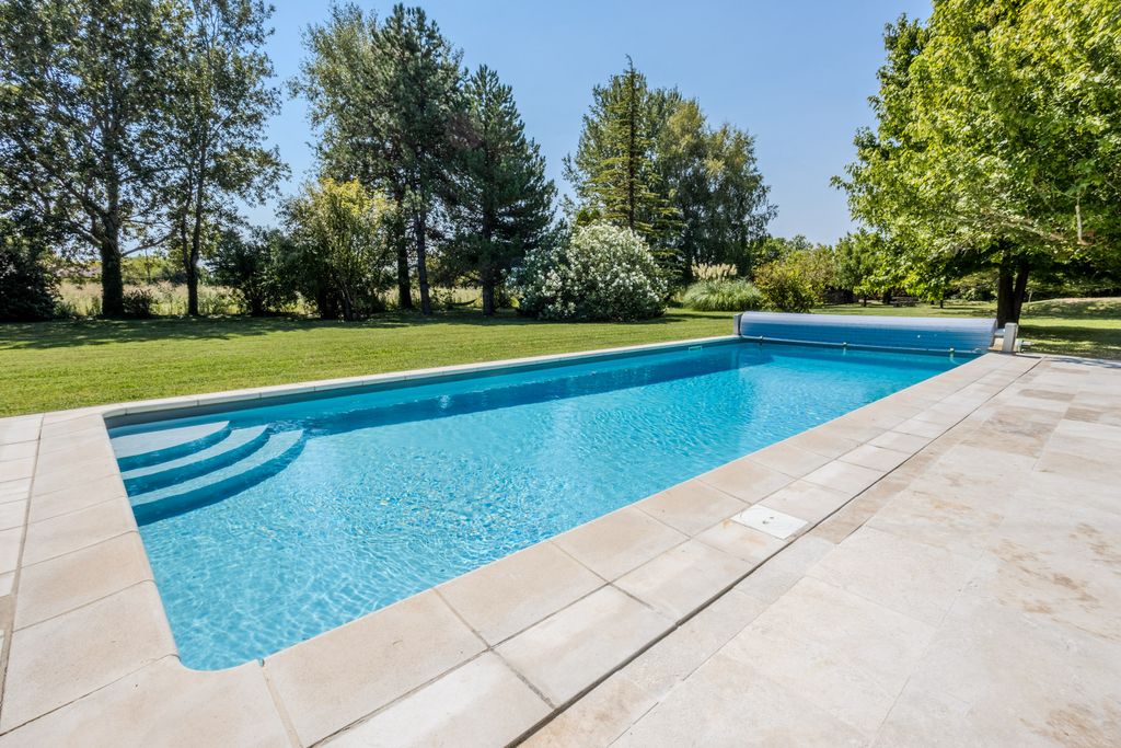 La Maison de Pernes Avignon Olivers Travels 2