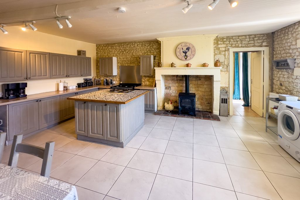 Manoir Tilleul Aquitaine PF Olivers Travels 4