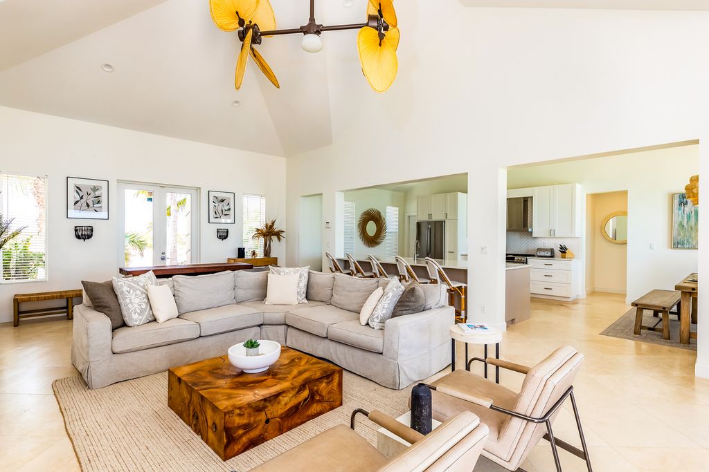 Hills Cove Villa Caribbean Olivers Travels 4