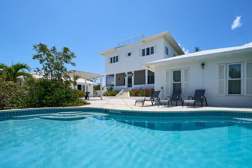 Villa Banzai Turks and Caicos OliversTravels 1