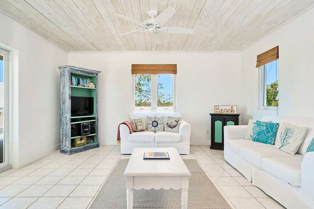 Villa Banzai Turks and Caicos OliversTravels 2