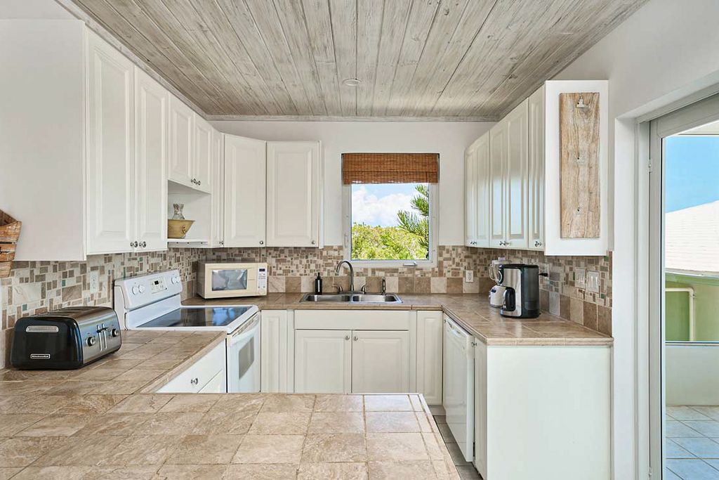 Villa Banzai Turks and Caicos OliversTravels 4