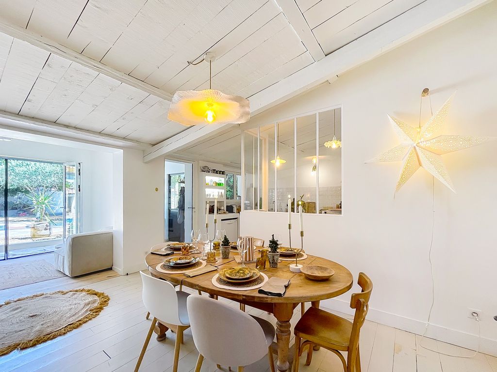 Villa Lys D Arles CH France Olivers Travels 4