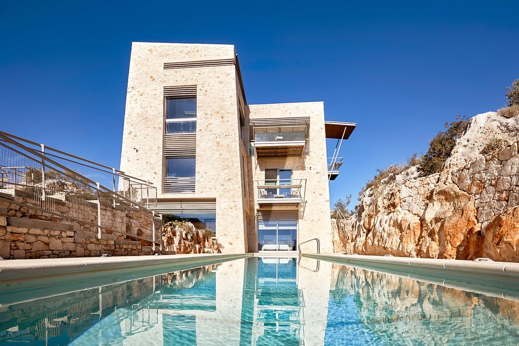 Villa Thassidra Crete Olivers Travels 1