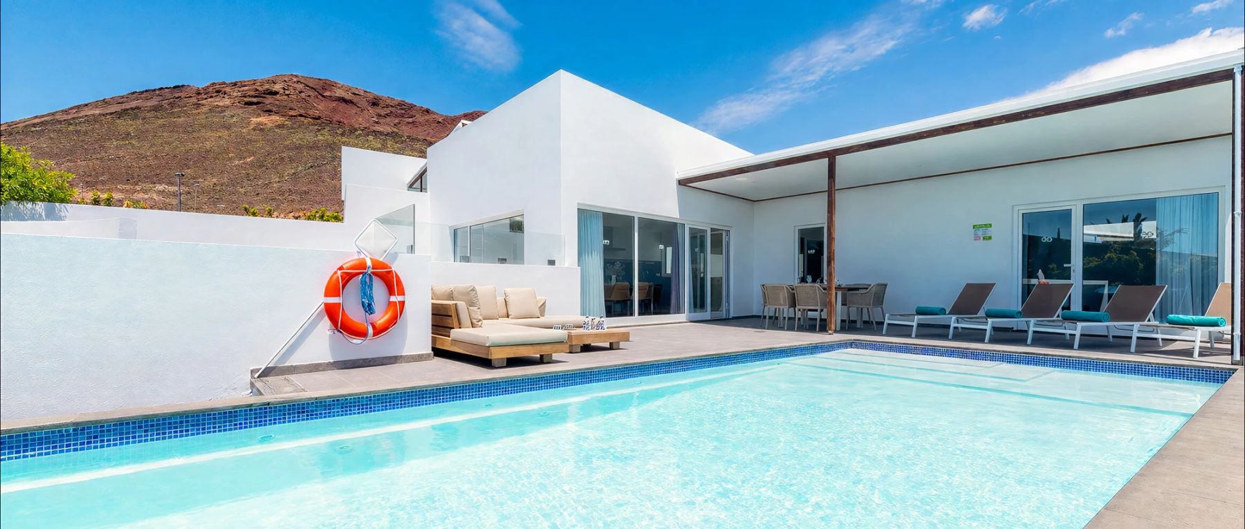 001 villa corona tres canary islands olivers travels desktop center