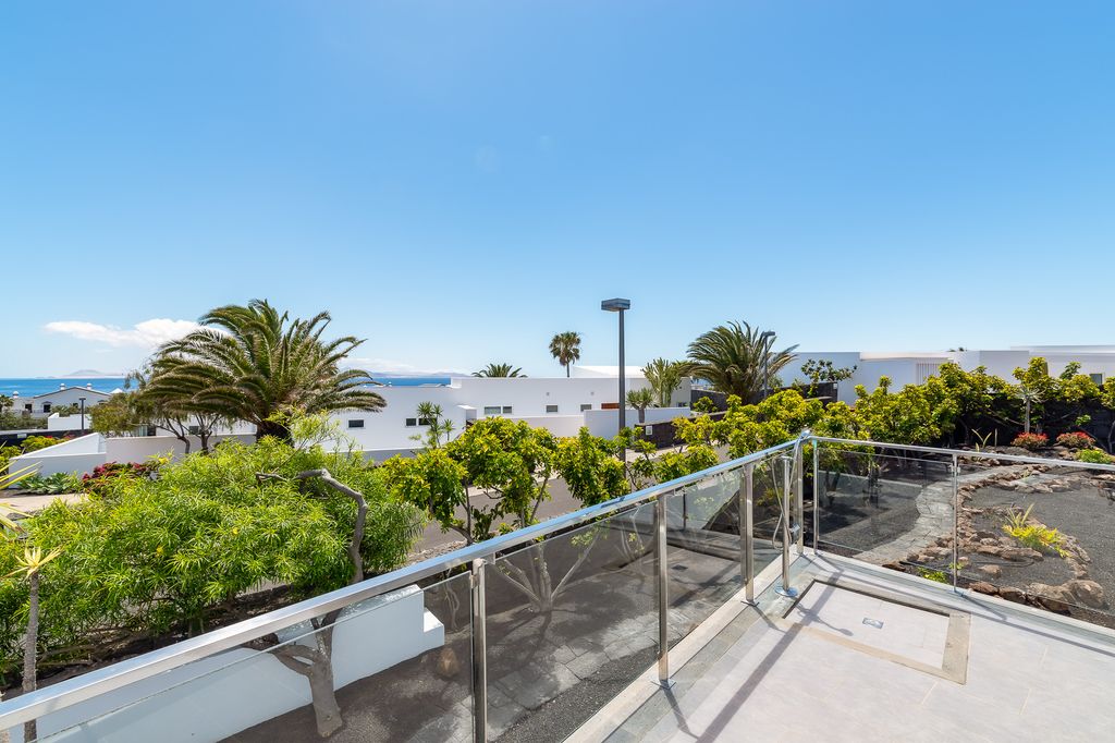 Villa Corona Tres Lanzarote OliversTravels 02