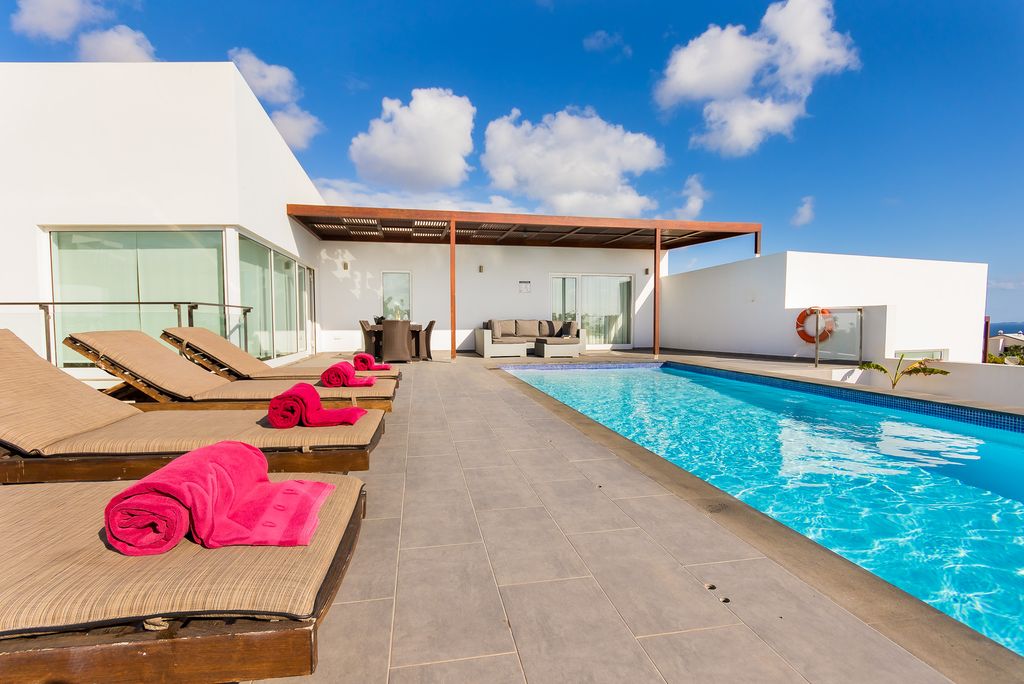 Villa Corona Dos Lanzarote Olivers Travels 13