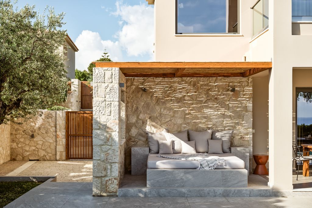 Villa Amigos 1 Greece Olivers Travels 5