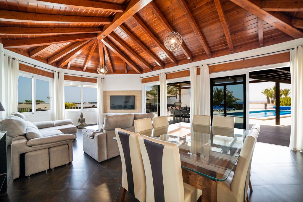 Villa Princesa Lanzarote Olivers Travels 3