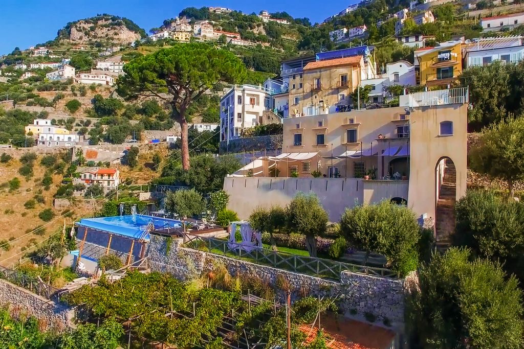 Villa Tolomeo Amalfi Cpaost Olivers Travels 2