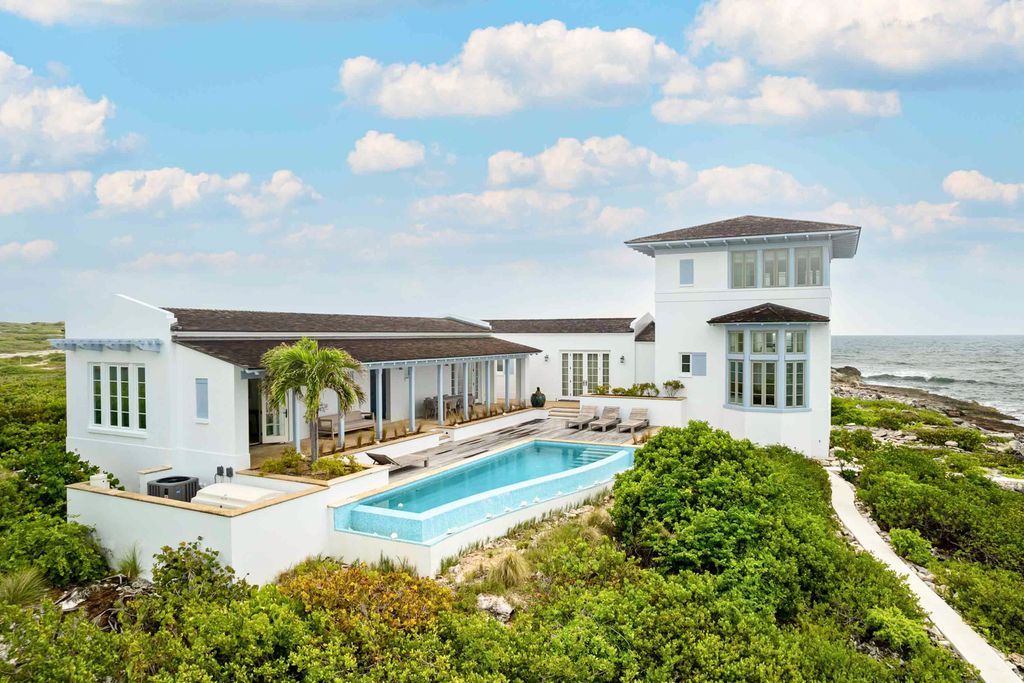 Lands End Amberis Cay Turks and Caicos OliversTravels 1