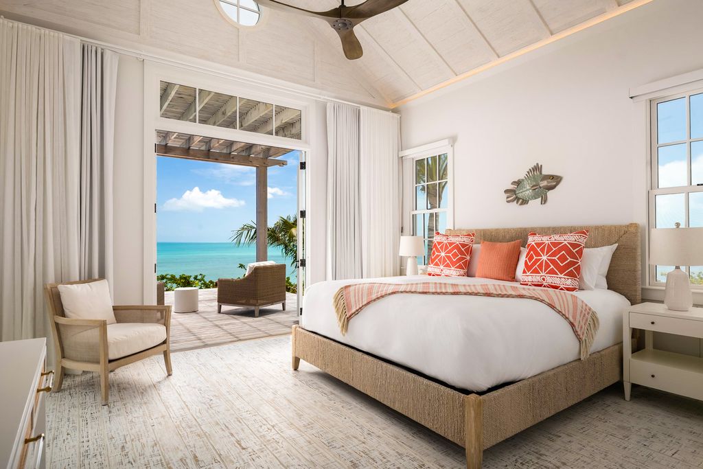 Ambergris Cay Puesta Del Sol TurksandCaicos Olivers Travels 5