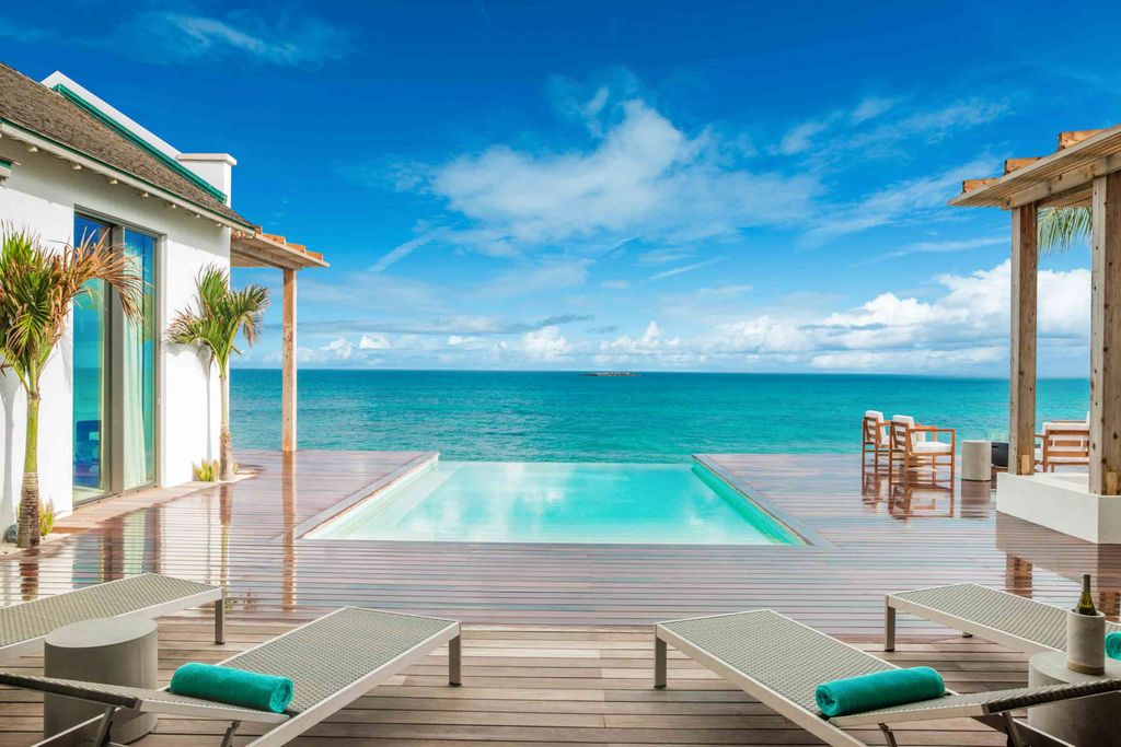 Dream Pavilion Amberis Cay Turks and Caicos OliversTravels 2
