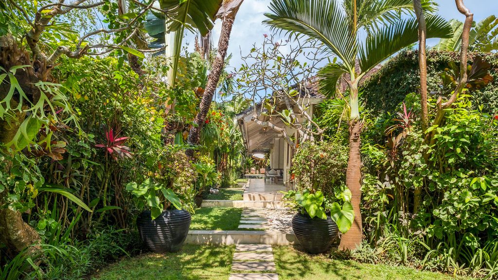 Villa Gembira Bali Olivers Travels 2