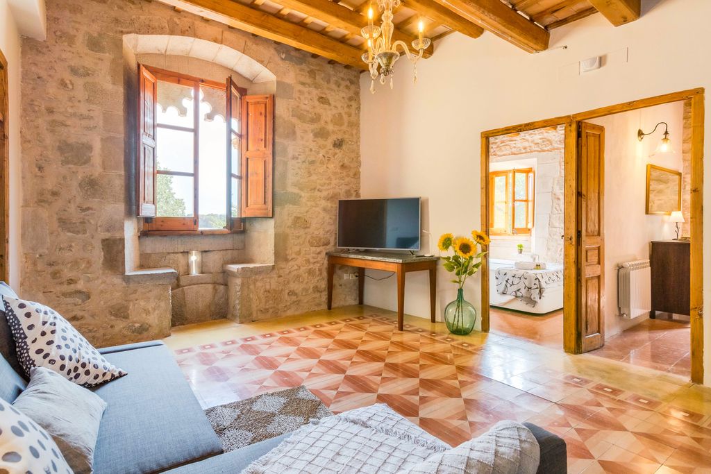 Villa Sant Feliu Catalonia Olivers Travels 3