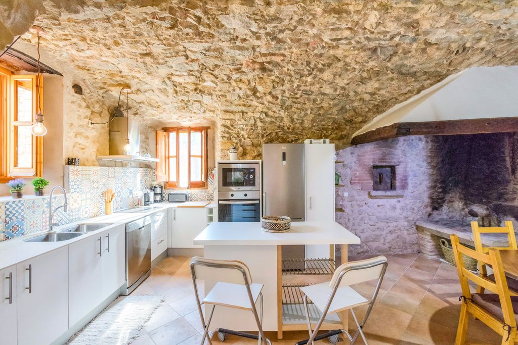 Villa Sant Feliu Catalonia Olivers Travels 5