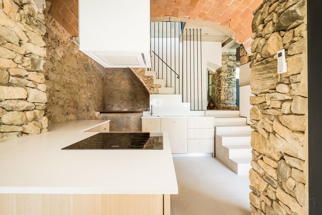 Villa Sant Pere Catalonia Olivers Travels 4