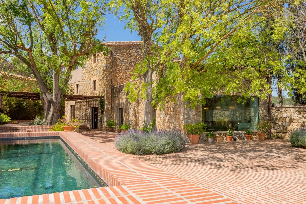 Villa Rodonell Catalonia Olivers Travels 1