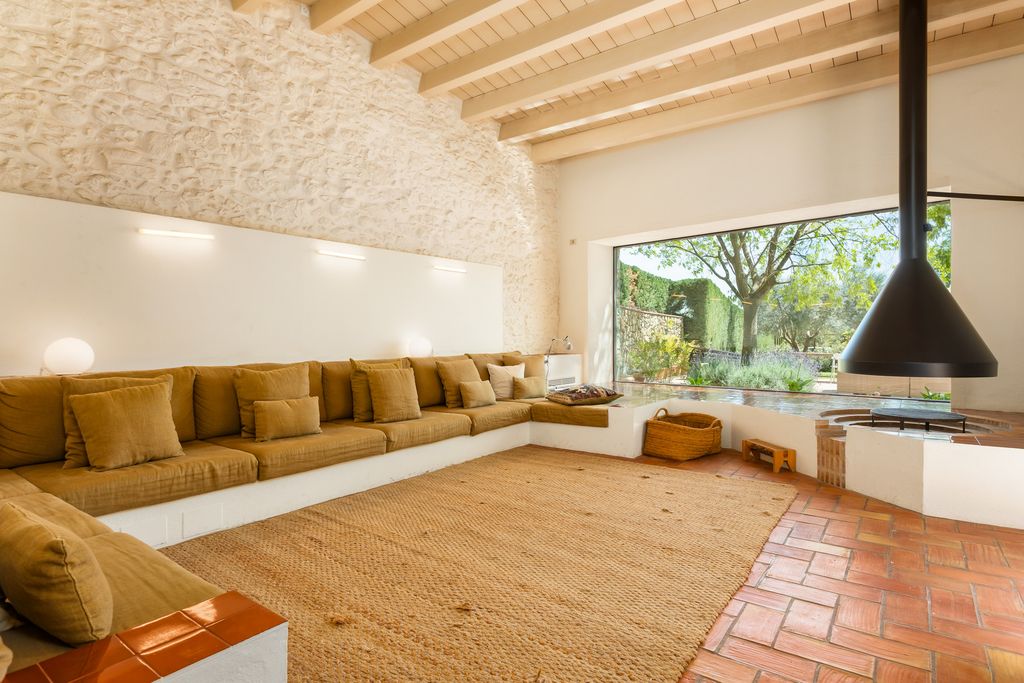 Villa Rodonell Catalonia Olivers Travels 3