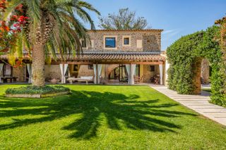 Villa Torroella Catalonia Olivers Travels 8