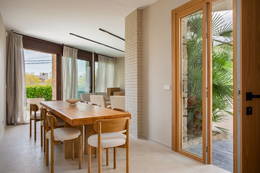 Villa Lliris Catalonia Olivers Travels 4