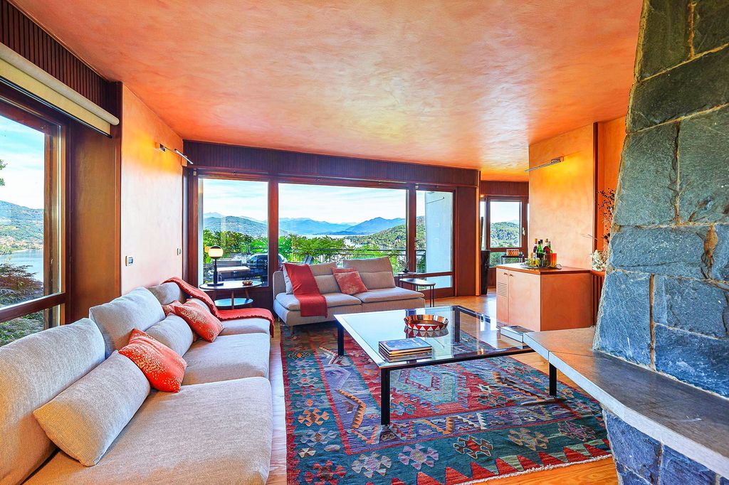 Villa Brezza Italian Lakes Olivers Travels 3