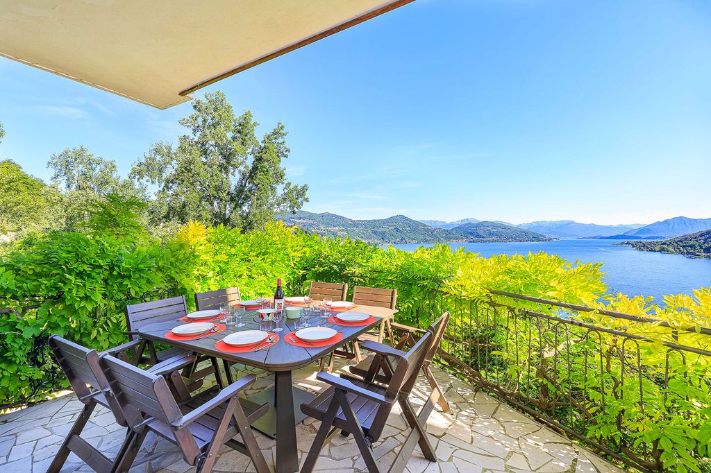 Villa Brezza Italian Lakes Olivers Travels 6