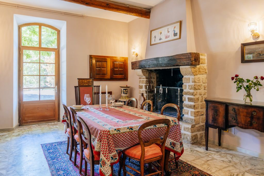 Chateeau de la Source Provence OliversTravels 4