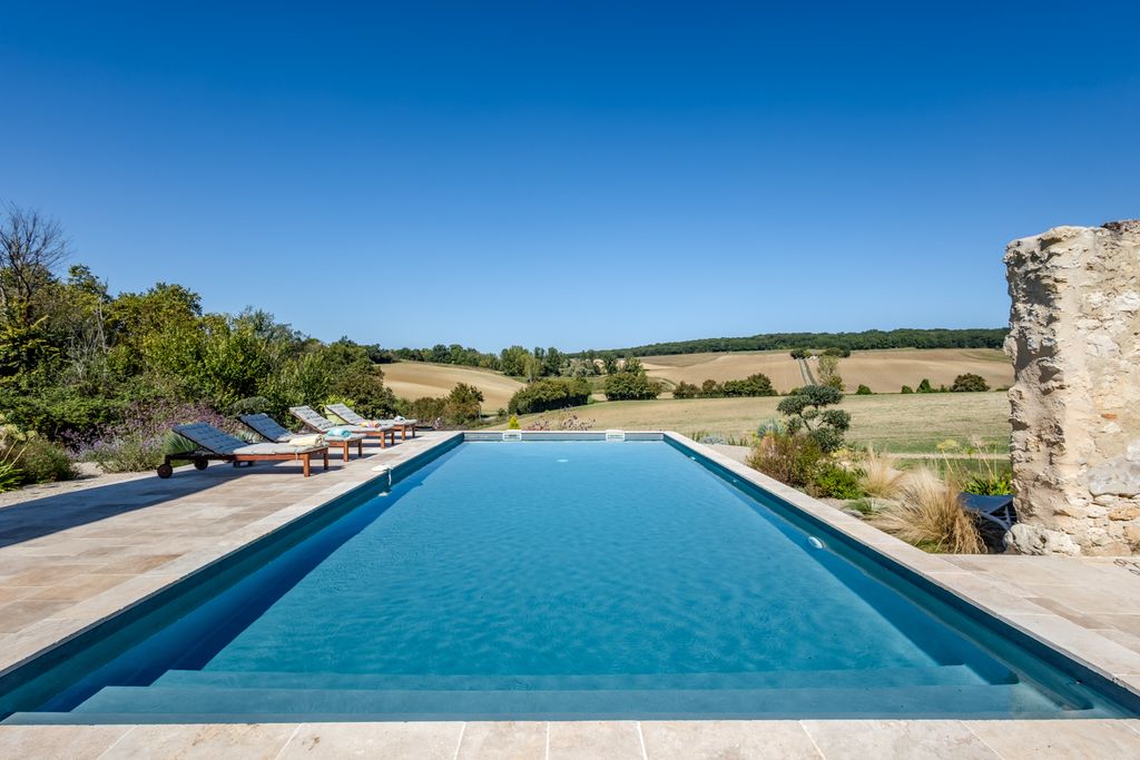 Les Merigoux PF OliversTravels 2