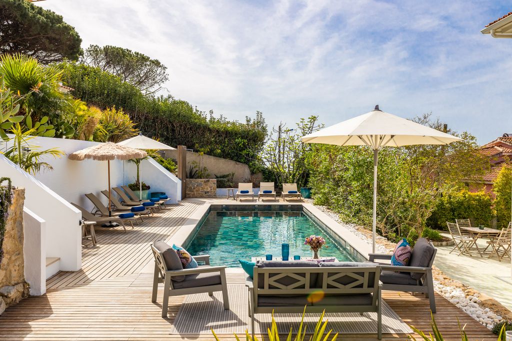 Casa Contemporanea Lisbon Coast Olivers Travels 2