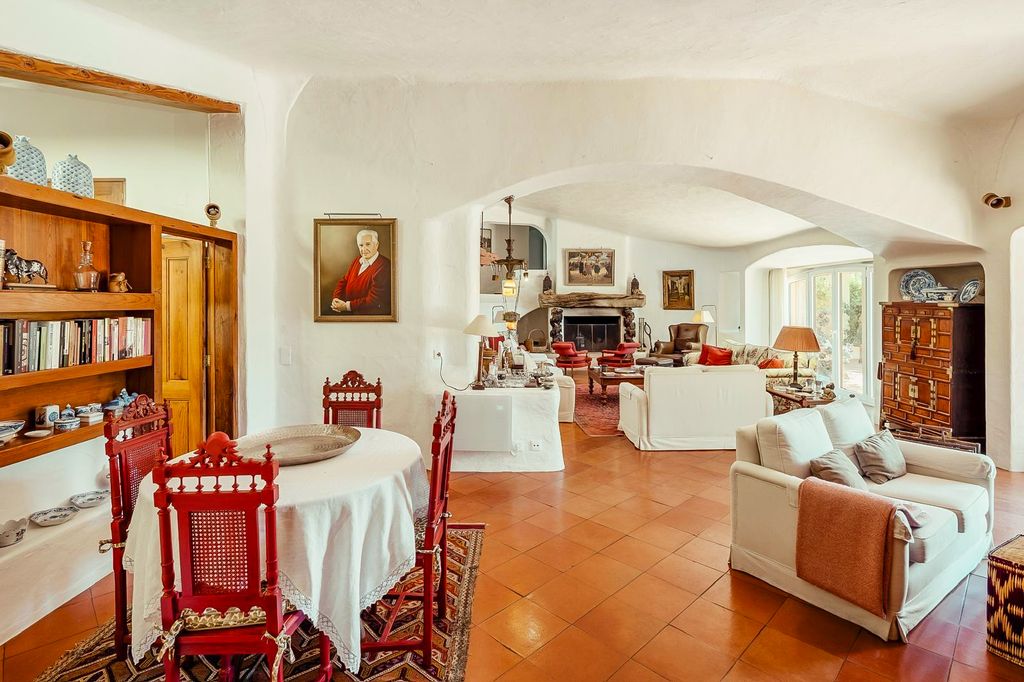 Villa Tesouro Cascais Olivers Travels 4