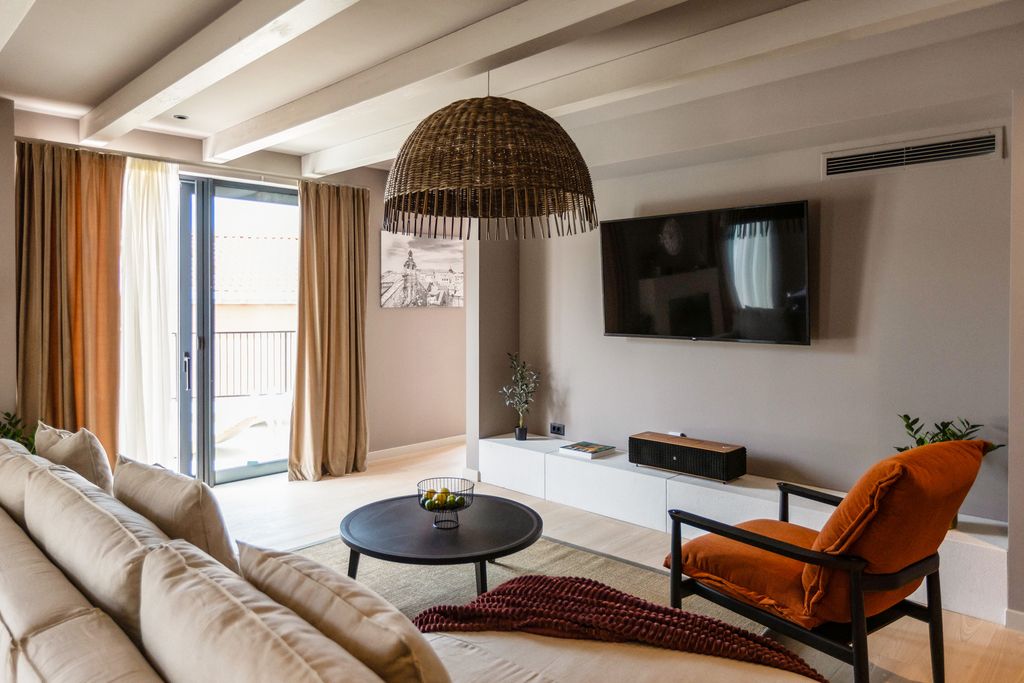 Villa Srebreno Dubrovnik Olivers Travels 4