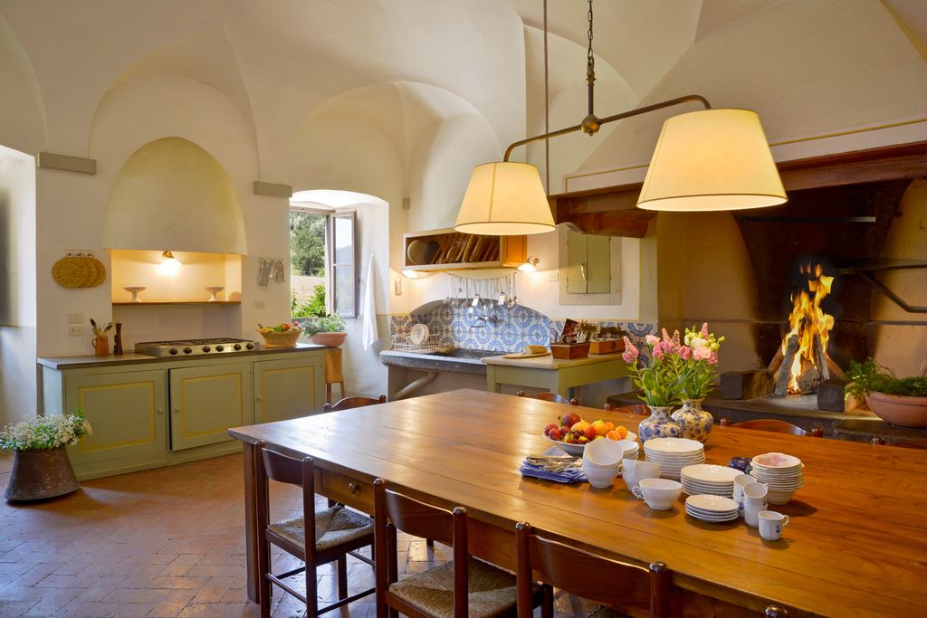 Castel Federigo Tuscany OliversTravels 5