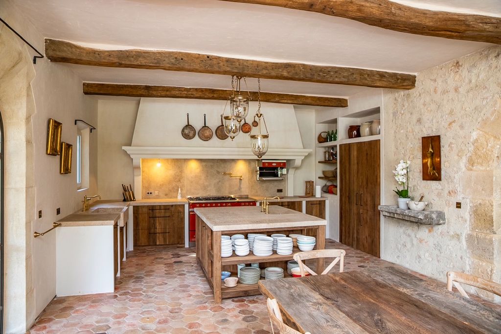 La Demi Lune CH Provence Olivers Travels 5