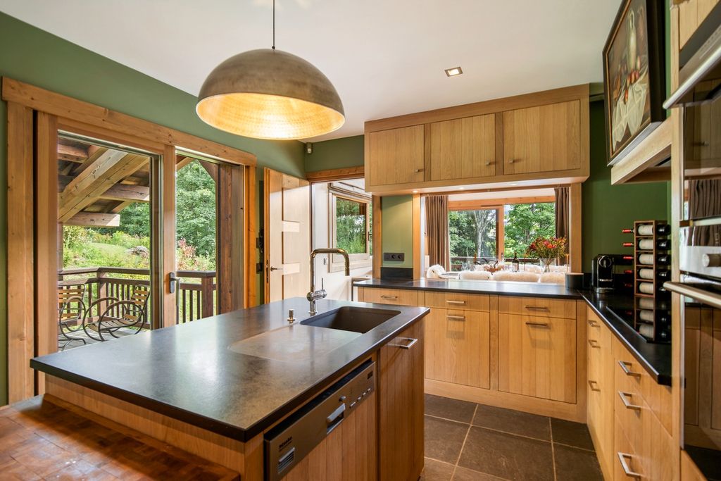 Chalet Nevara Megeve OliversTravels 5