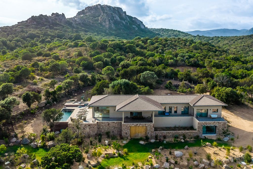 Villa Alta Mare CH Provence Olivers Travels 1