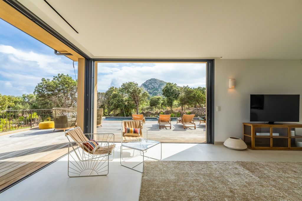 Villa Alta Mare CH Provence Olivers Travels 3