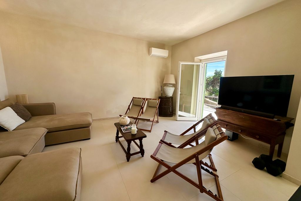 Villa Dei Tritoni Tuscany OliversTravels 3