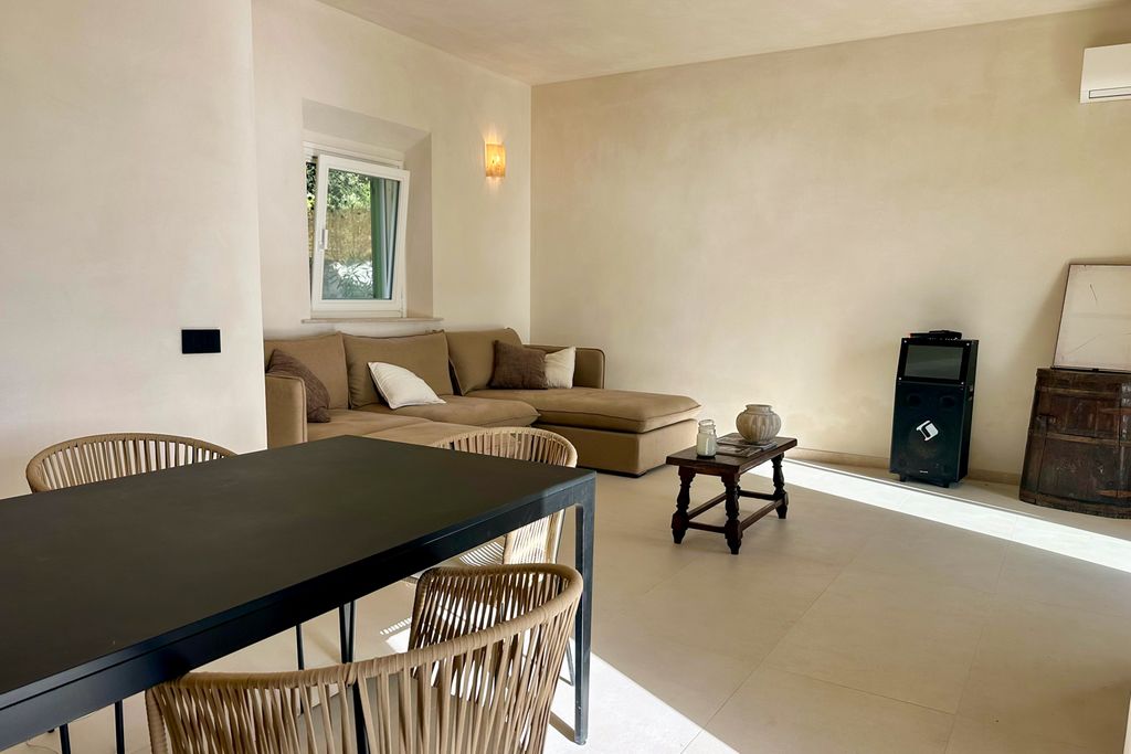 Villa Dei Tritoni Tuscany OliversTravels 4