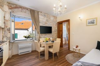 Apartment Dioclea Dalmatia Coast OliversTravels 1