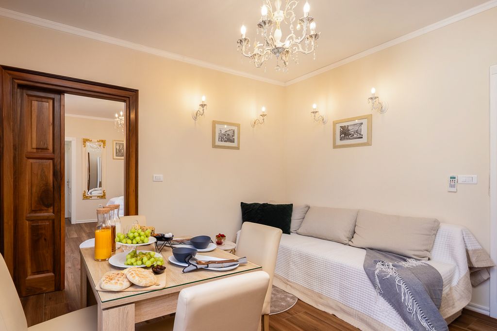 Apartment Dioclea Dalmatia Coast OliversTravels 3