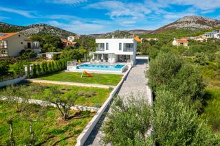 Villa Pacio Dalmatia Coast Olivers Travels 1