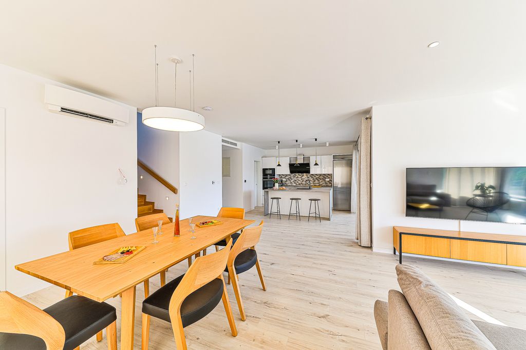 Villa Pacio Dalmatia Coast Olivers Travels 4