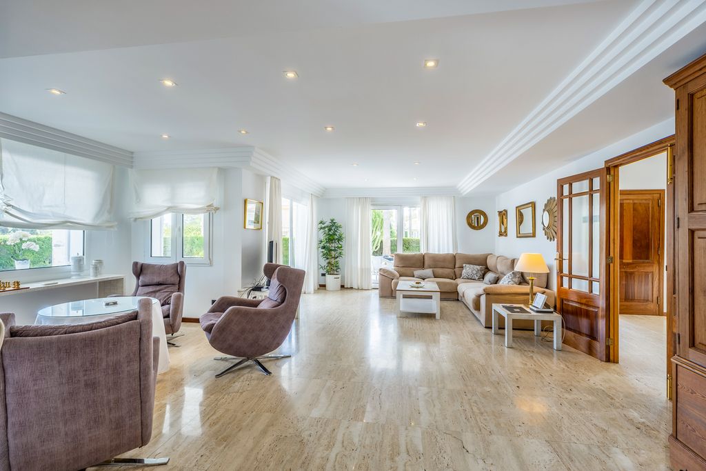 Casa Mari Llenaire Mallorca Olivers Travels 3